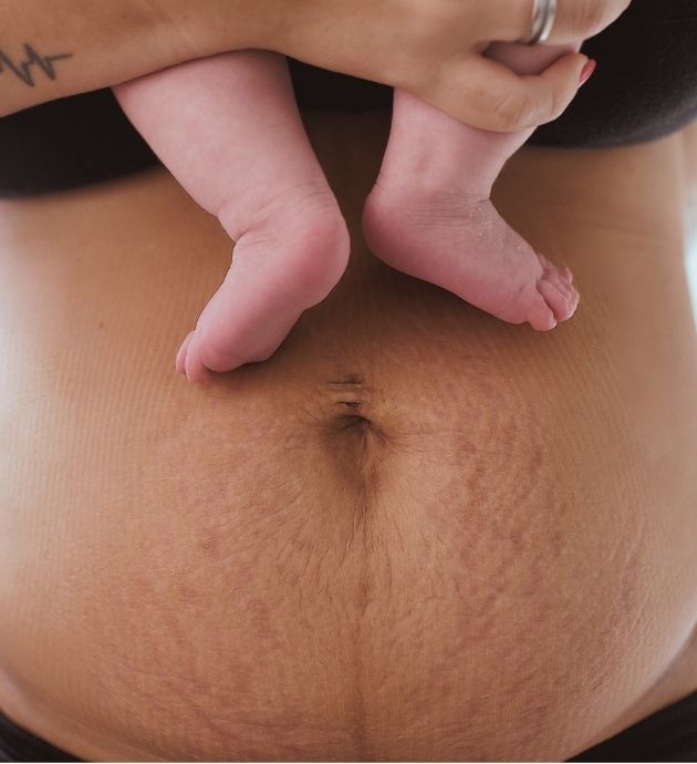 wochenbett baby rückbildung mama bauch